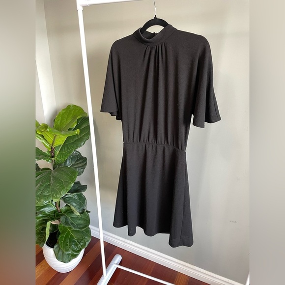 Black Mango dress short sleeved Size XS - Picture 2 of 3